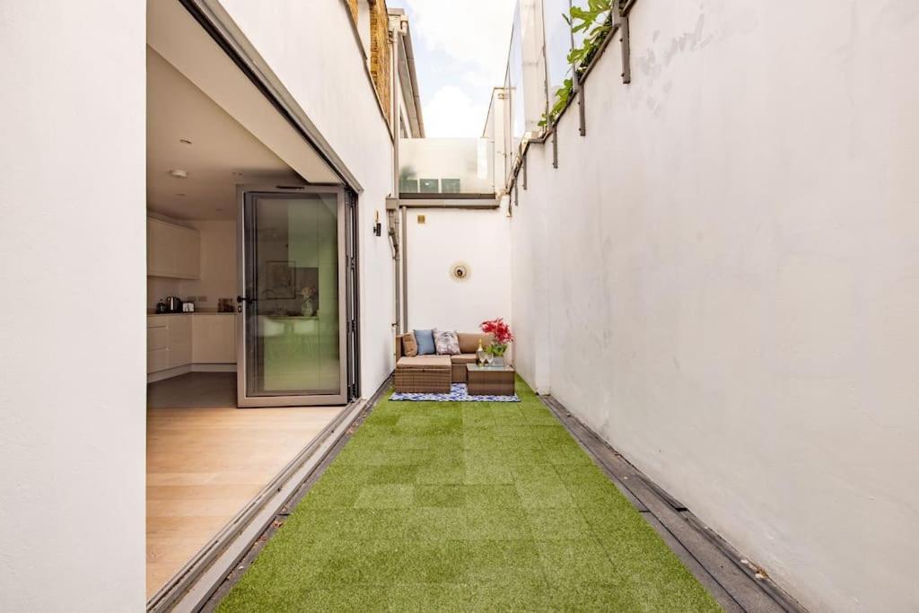 Wild Roses Serviced Apartments - Borough London Exterior photo
