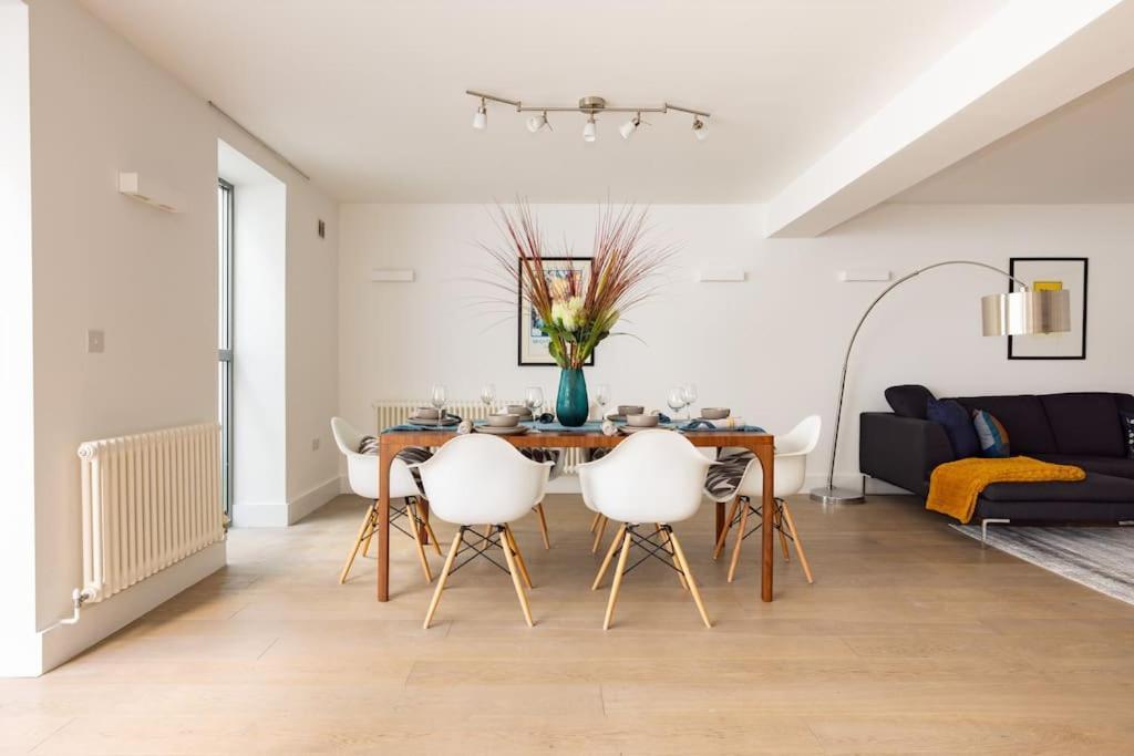 Wild Roses Serviced Apartments - Borough London Exterior photo
