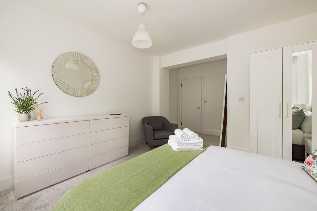 Wild Roses Serviced Apartments - Borough London Exterior photo