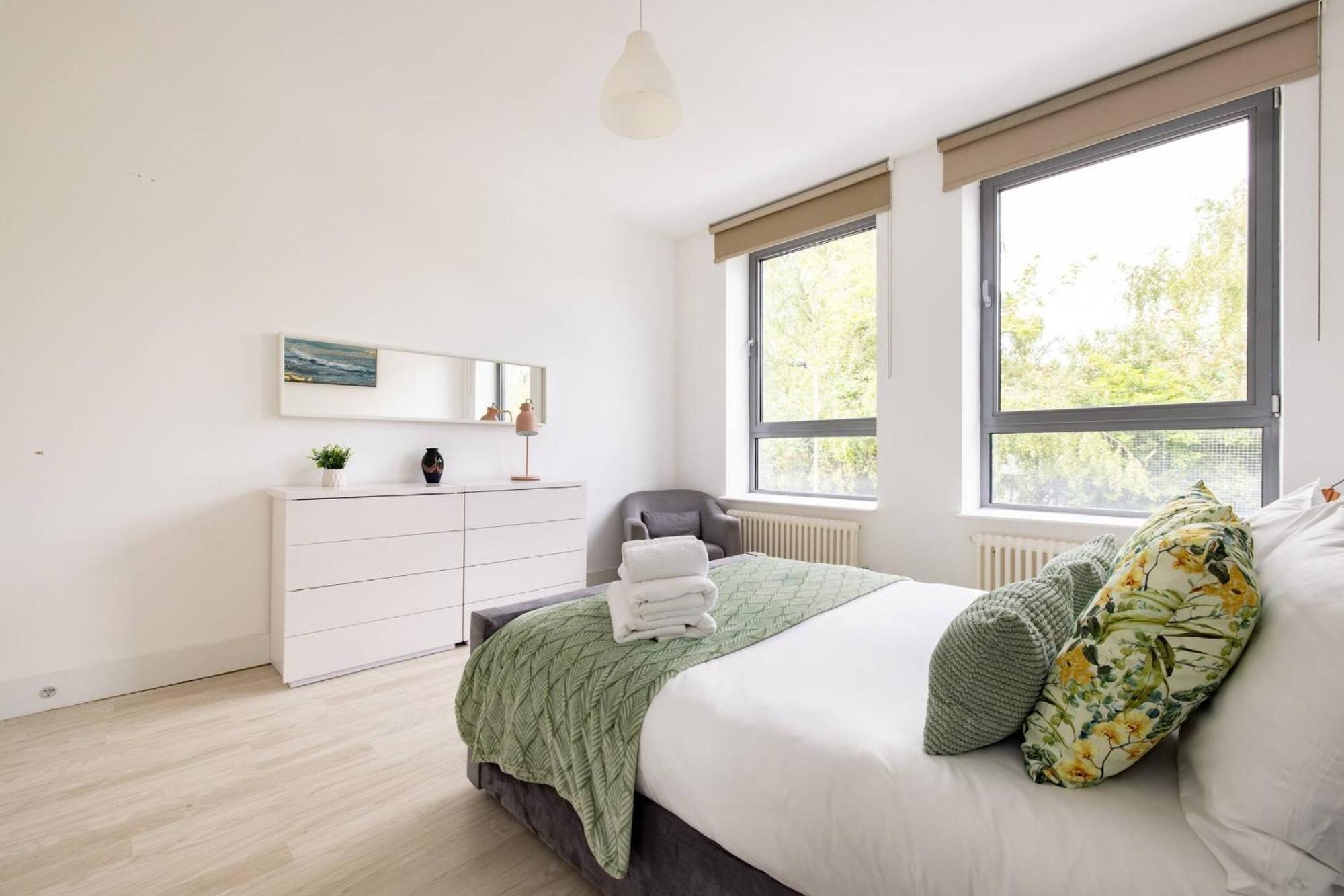 Wild Roses Serviced Apartments - Borough London Exterior photo